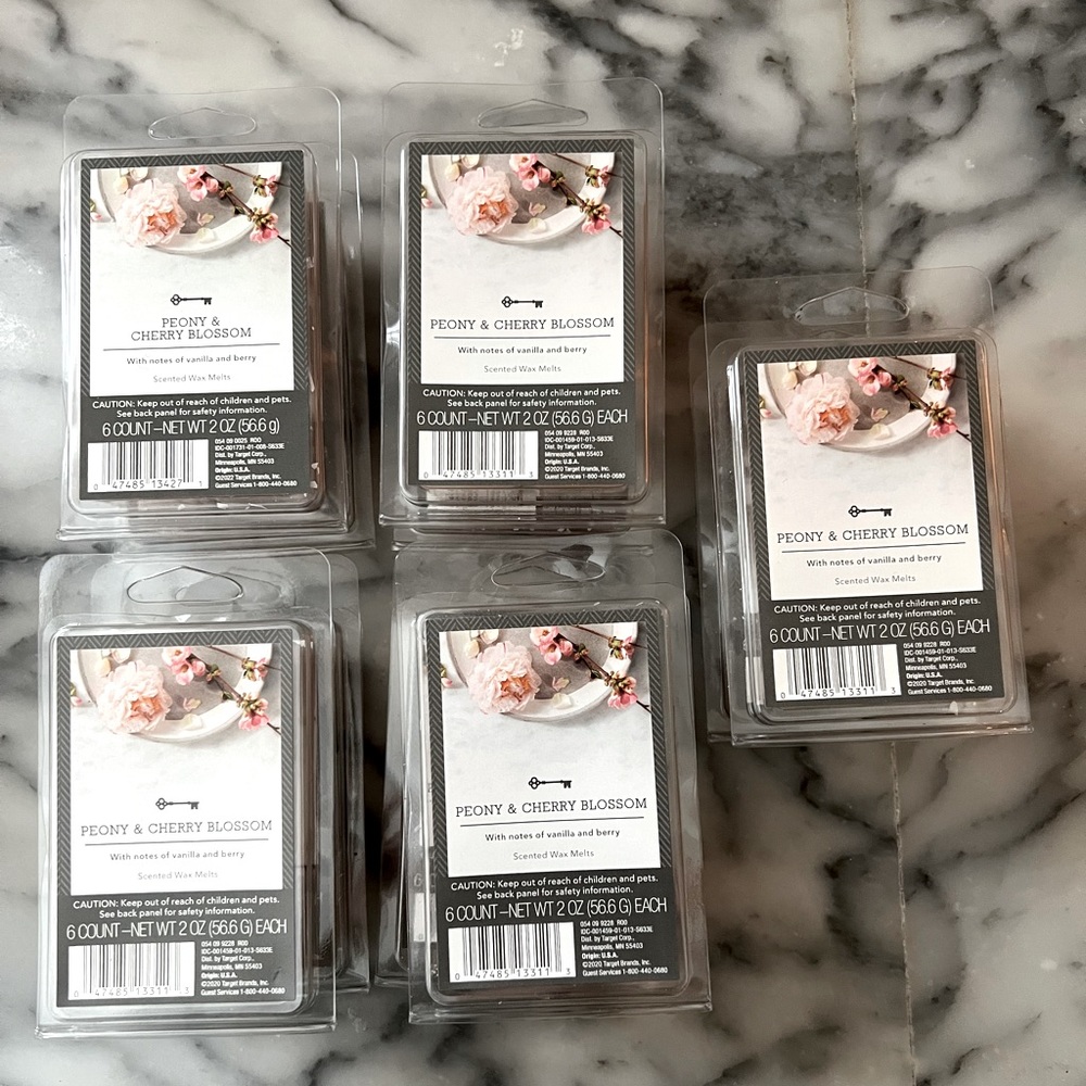 THRESHOLD Peony & Cherry Blossom Wax Tarts Melts Cubes 10 pkgs - 2oz. Each